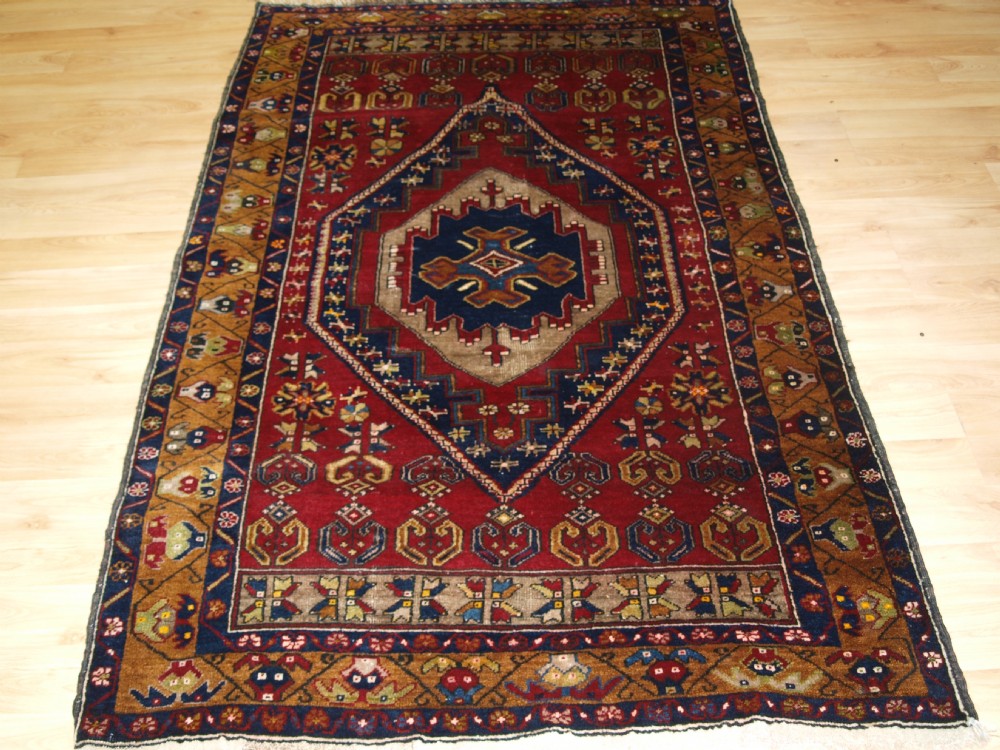old turkish anatolian yahyali rug classic design and great colour circa 1920
