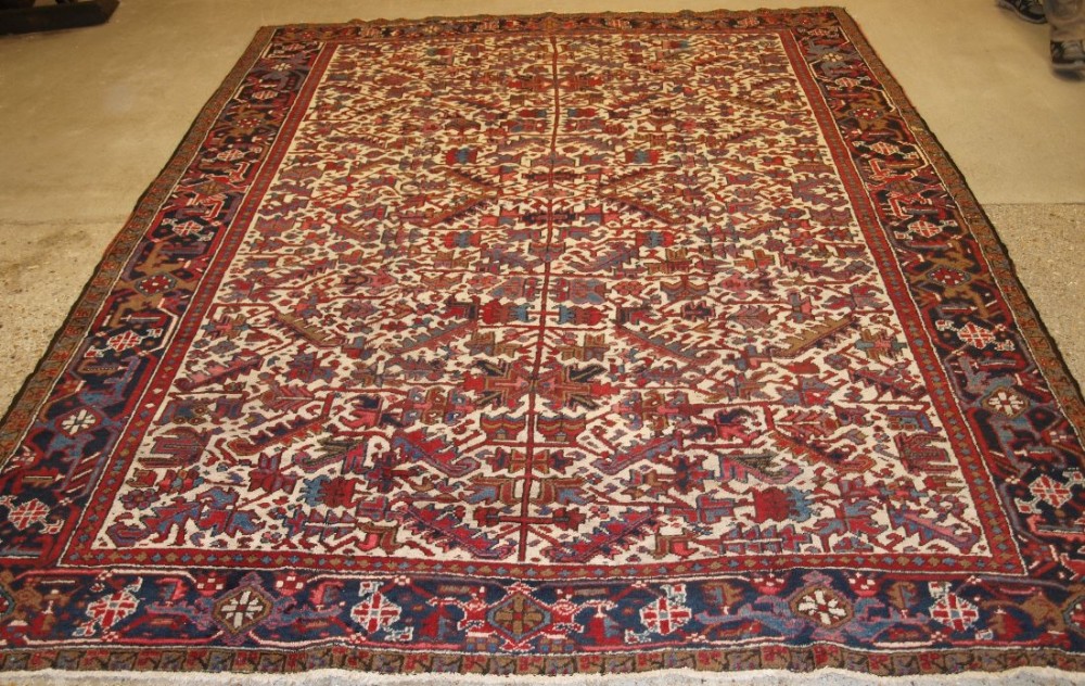 old heriz carpet with all over design on ivory ground great condition ideal furnishing carpet circa 1920