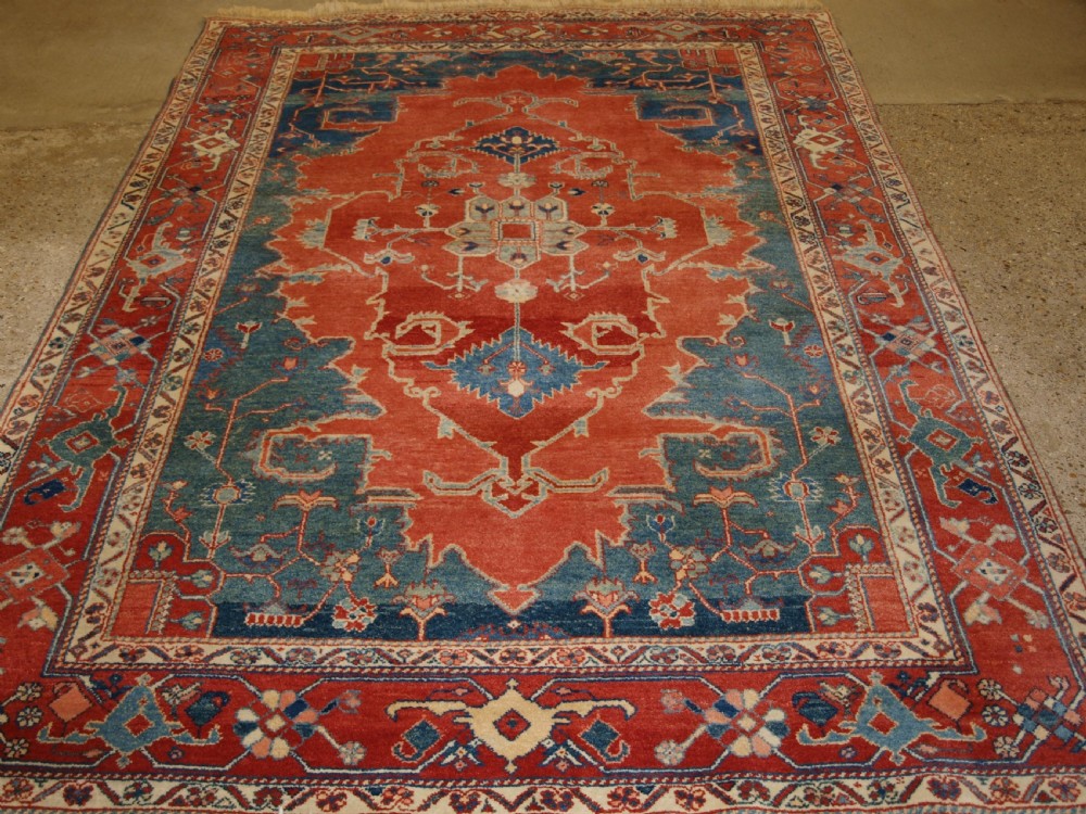 persian heriz serapi design carpet high quality modern turkish production superb colour about 10 years old