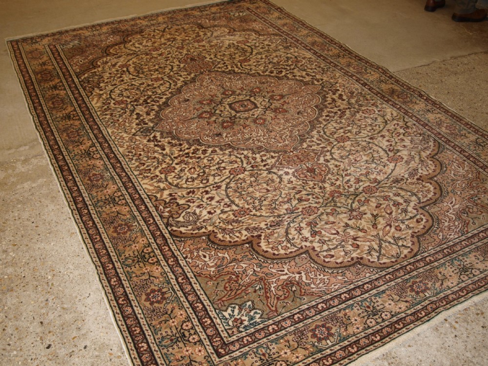 old turkish kayseri carpet with large medallion design great condition circa 1920