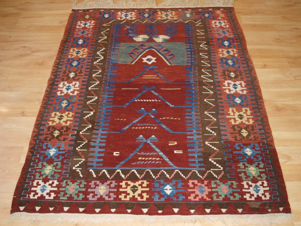 turkish konya prayer kilim recent production natural dyes