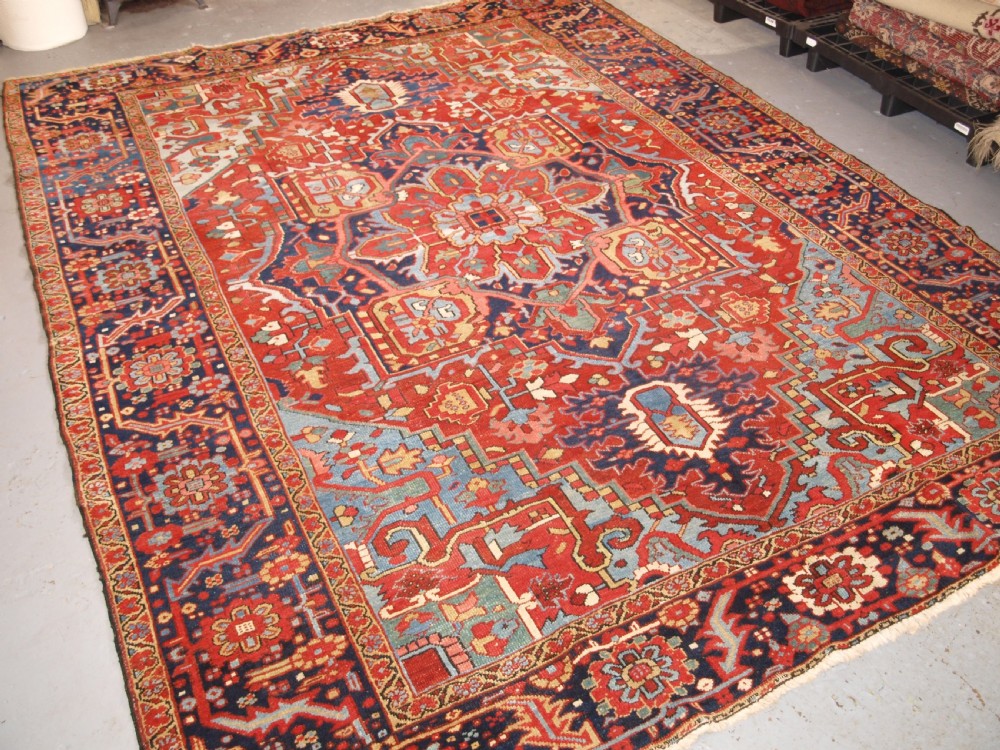 antique heriz carpet excellent colours great furnishing carpet circa 1900