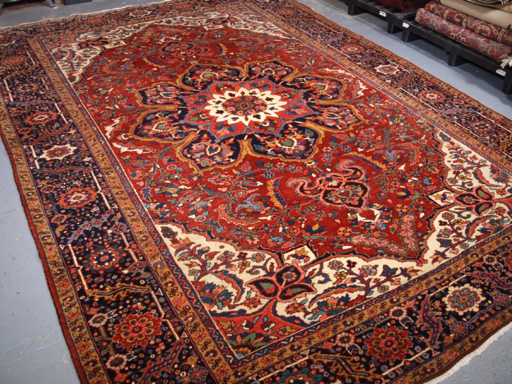 antique ahar heriz carpet classic design superb condition circa 190020