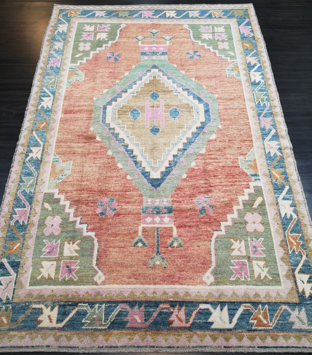 turkish oushak village carpet hand knotted in soft colours traditional medallion design