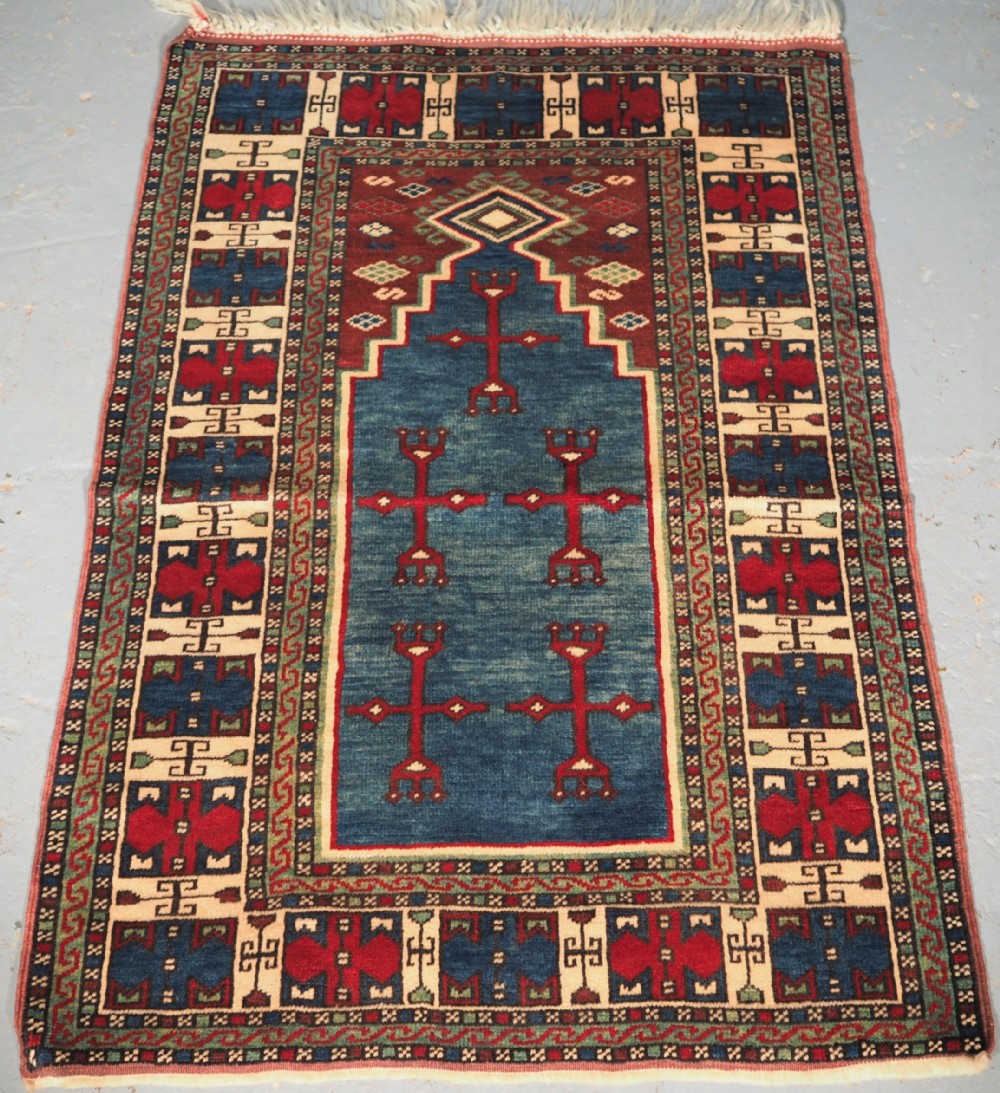 old turkish yuruk kurdish prayer rug small size circa 1920