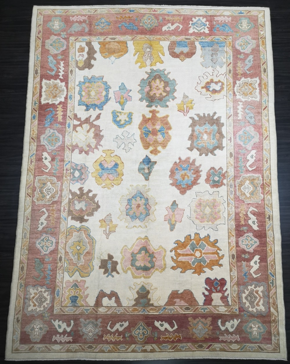 turkish oushak village carpet hand knotted in traditional design 422 x 300cm