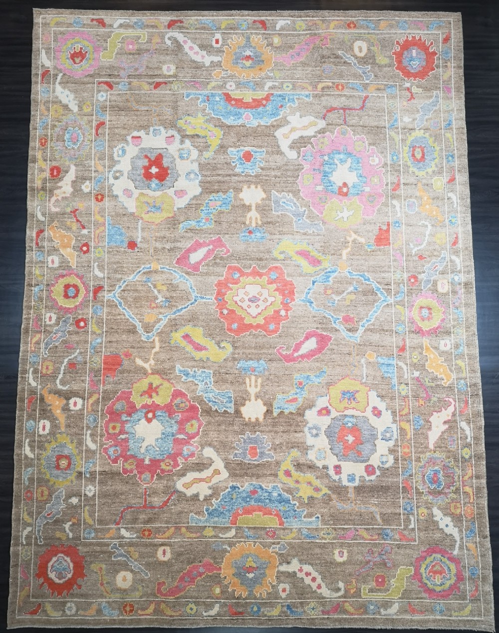 turkish oushak village carpet hand knotted in traditional design 375 x 275cm