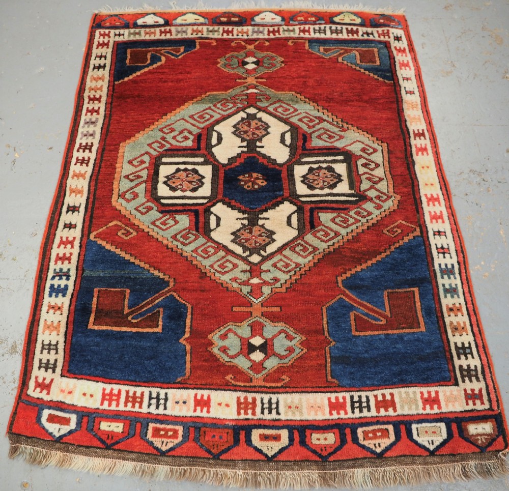 antique turkish karapinar rug classic design 19th century