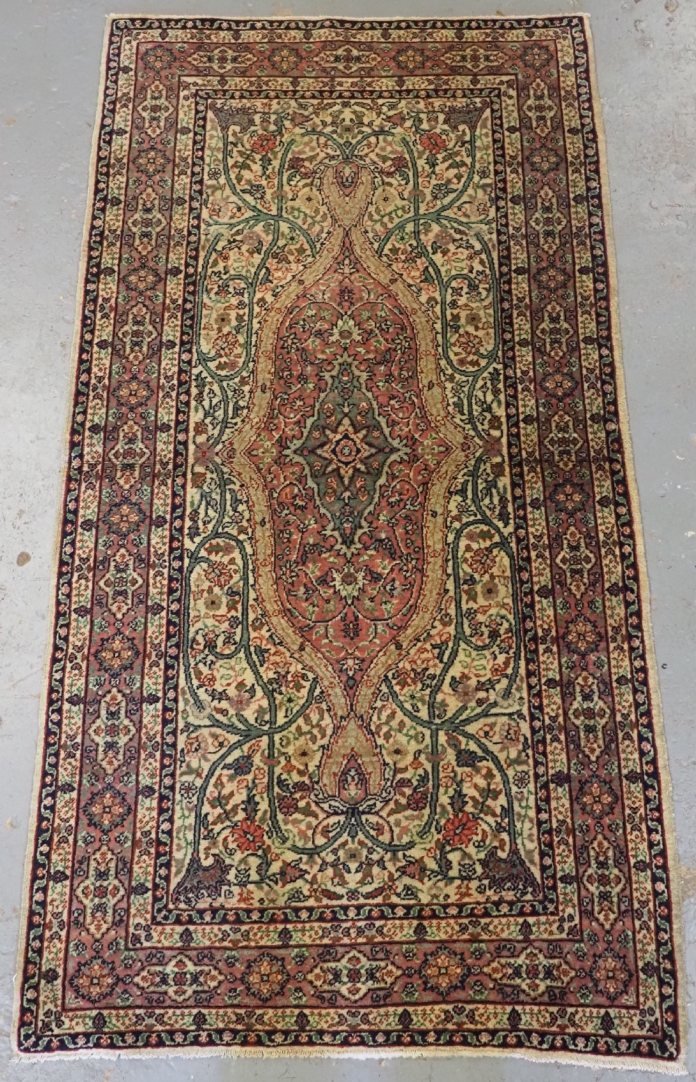 antique turkish sivas rug of classic medallion design circa 1900