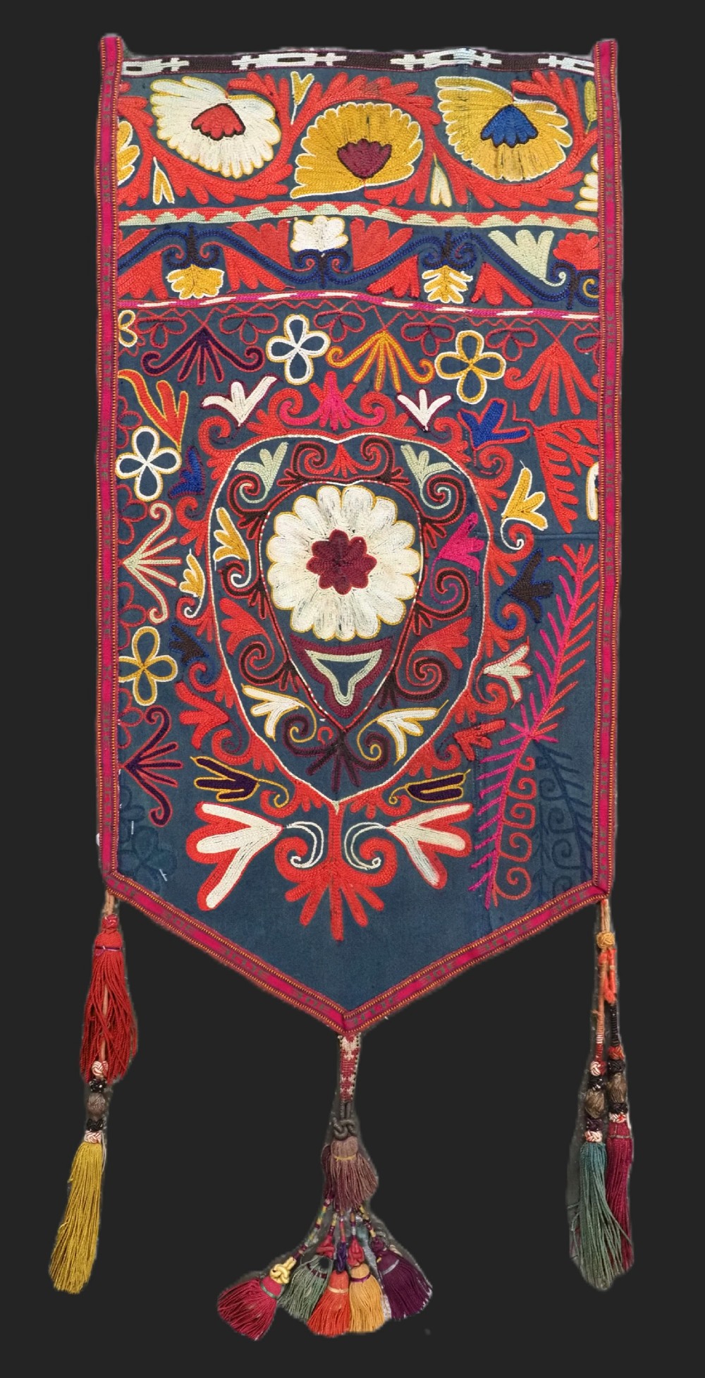 antique uzbek lakai tribe 'uut kap ilgich' talismanic shield silk on green ground circa 1900