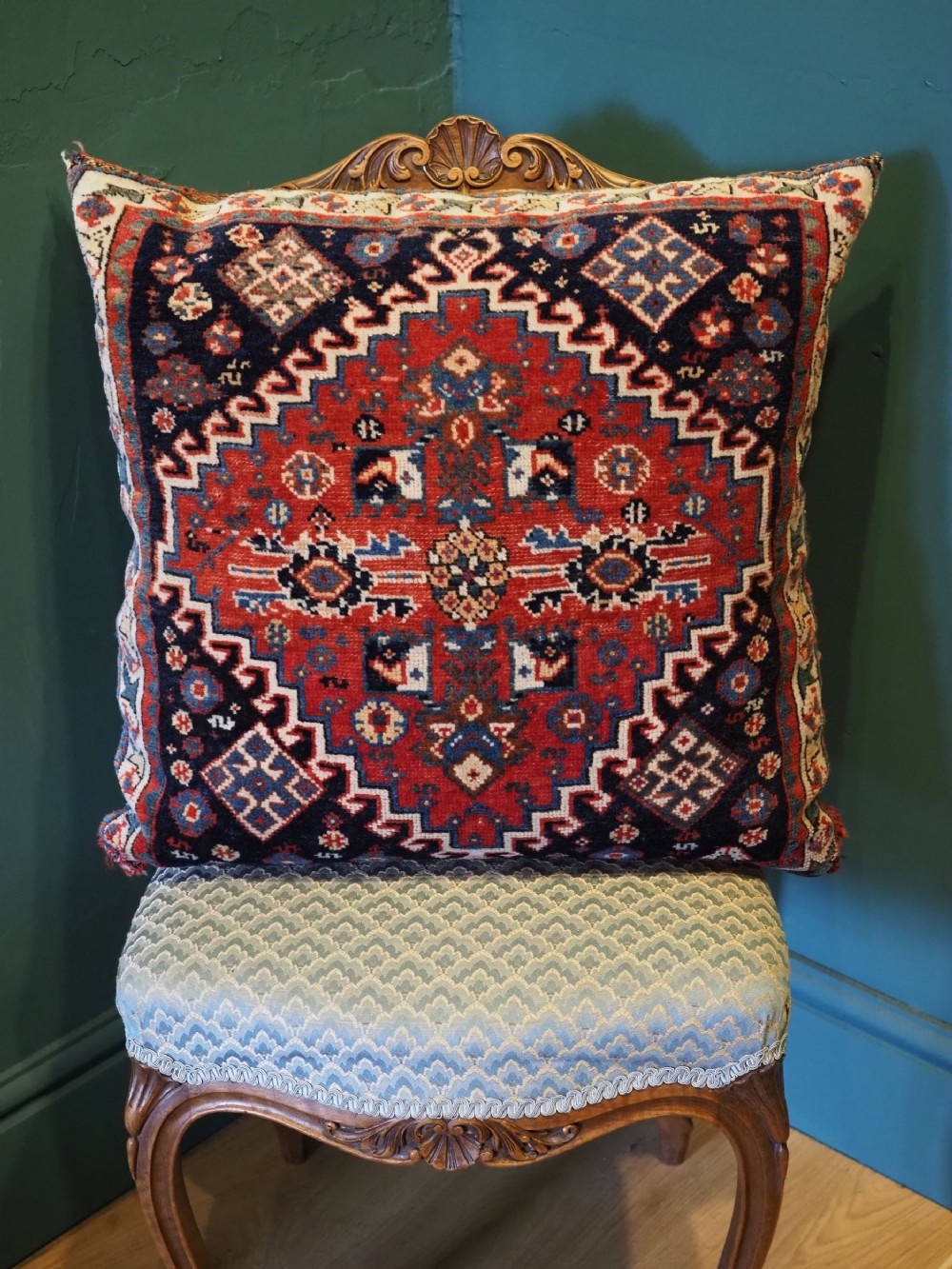 antique qashqai saddle bag carpet cushion size 50 x 50cm 1ft 8in x 1ft 8in